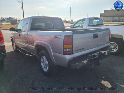 2005 GMC Sierra 1500 SLE Extended Cab