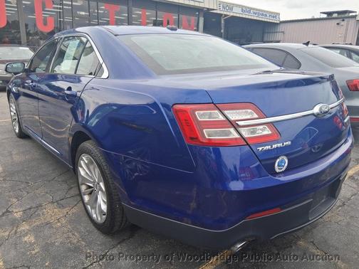 Deep Impact Blue Metallic 2015 Ford Taurus Limited