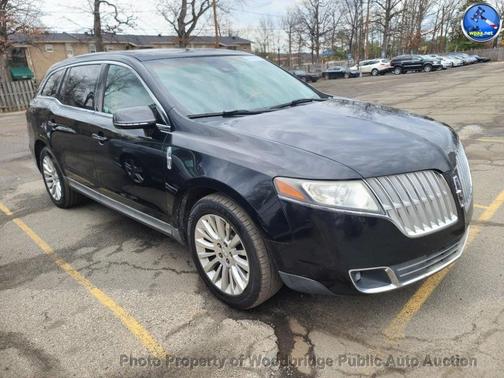 2010 Lincoln MKT 4dr Wagon 3.7L FWD