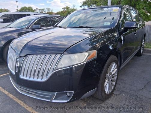 Tuxedo Black Metallic 2010 Lincoln MKT 4dr Wagon 3.7L FWD