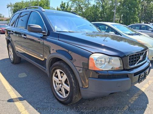 Blue 2005 Volvo XC90 2.5T