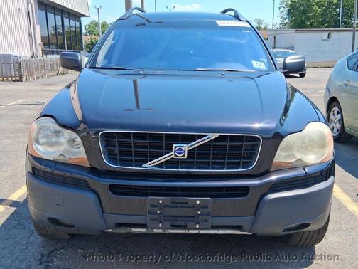 Blue 2005 Volvo XC90 2.5T