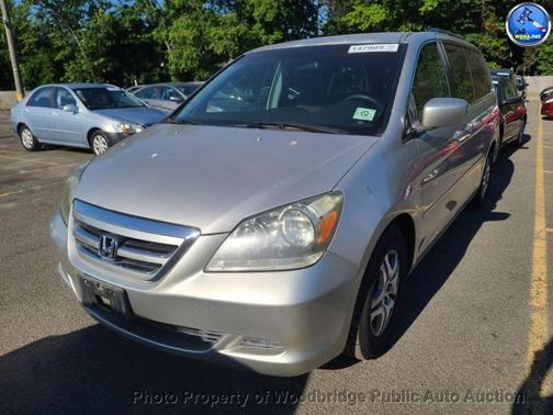 Silver Pearl Metallic 2006 Honda Odyssey EX