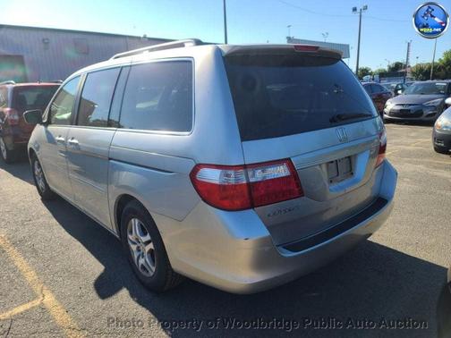Silver Pearl Metallic 2006 Honda Odyssey EX