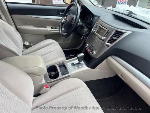 2014 Subaru Outback 2.5i Premium