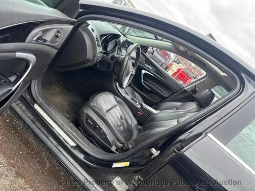 Black Onyx 2012 Buick Regal Base