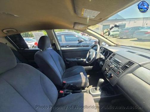 2009 Nissan Versa 1.8 S