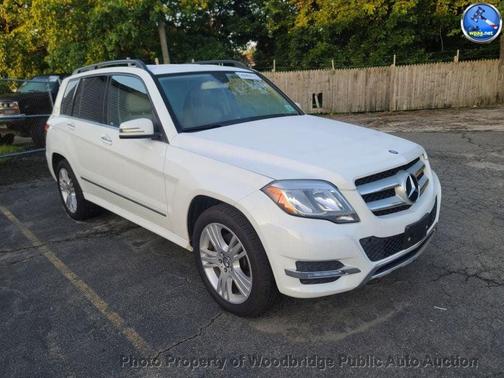 White 2014 Mercedes-Benz GLK-Class GLK 350