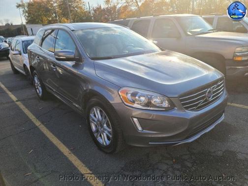 2016 Volvo XC60 T5 Drive-E Premier