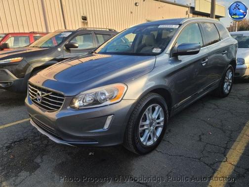 2016 Volvo XC60 T5 Drive-E Premier