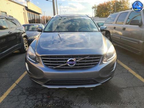 2016 Volvo XC60 T5 Drive-E Premier