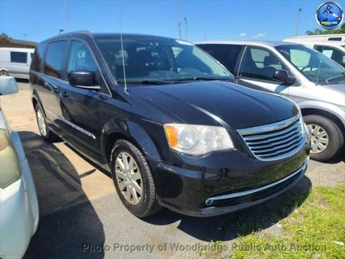 2014 Chrysler Town & Country Touring