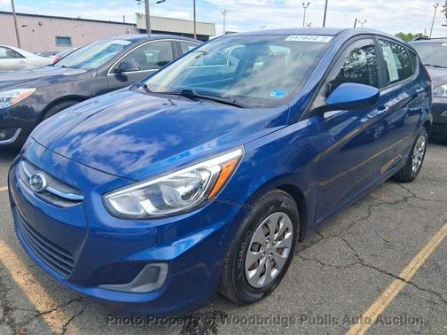 Pacific Blue Pearl 2017 Hyundai Accent SE