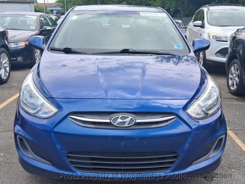 Pacific Blue Pearl 2017 Hyundai Accent SE