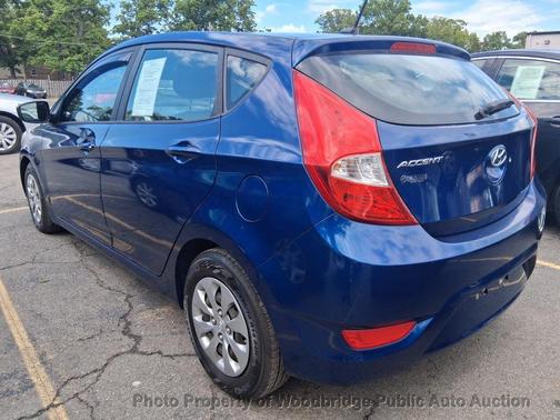 Pacific Blue Pearl 2017 Hyundai Accent SE