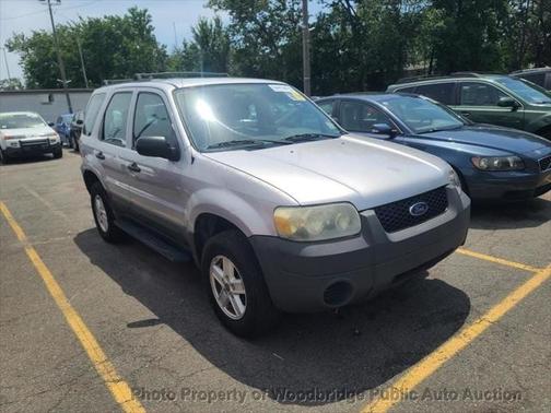 2005 Ford Escape Base