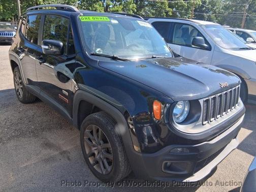 Black 2016 Jeep Renegade Latitude