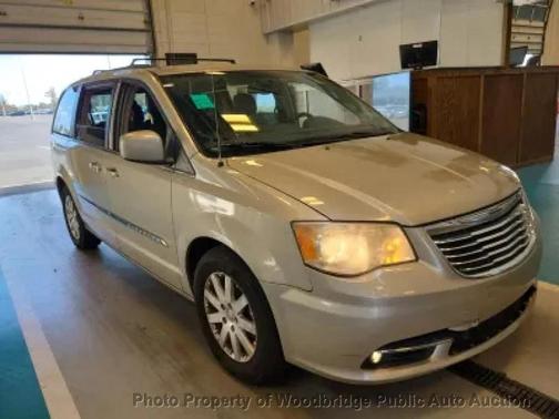 2014 Chrysler Town & Country Touring