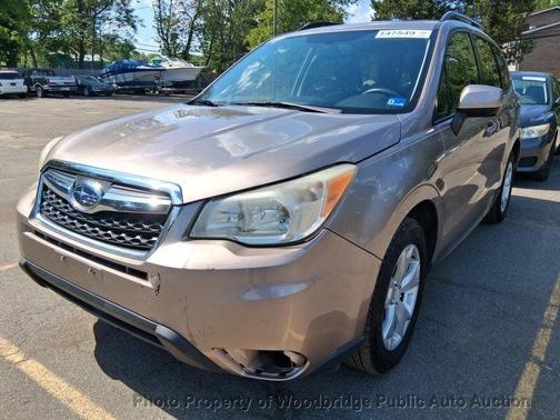 Gold 2015 Subaru Forester 2.5i Premium