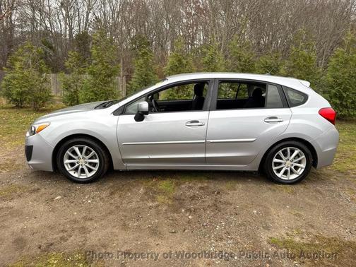 2014 Subaru Impreza 2.0i Premium