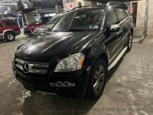 2010 Mercedes-Benz GL-Class 4MATIC