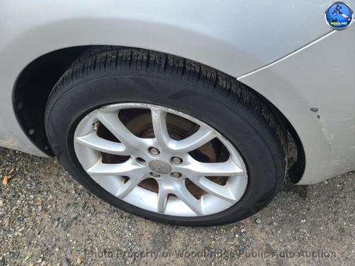 Bright Silver Metallic Clearcoat 2013 Dodge Dart SXT