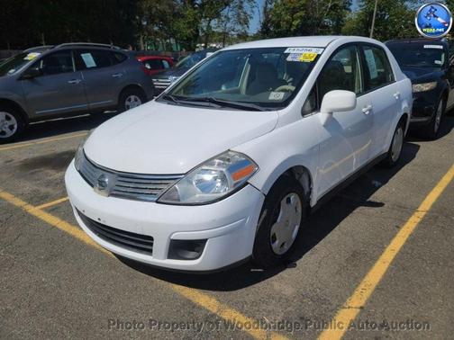 2009 Nissan Versa 1.8 S