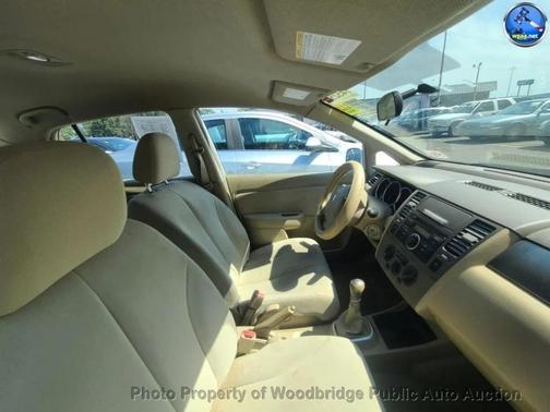 2009 Nissan Versa 1.8 S
