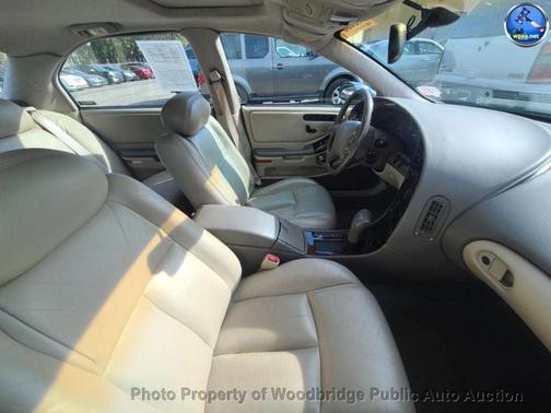 1998 Oldsmobile Aurora 4dr Sedan