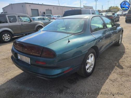 1998 Oldsmobile Aurora 4dr Sedan