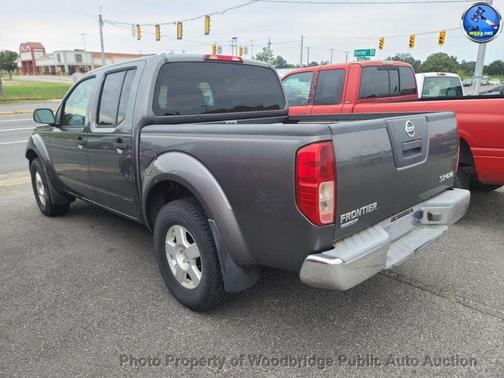 2006 Nissan Frontier SE Crew Cab