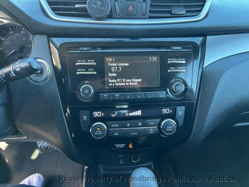 2016 Nissan Rogue SV