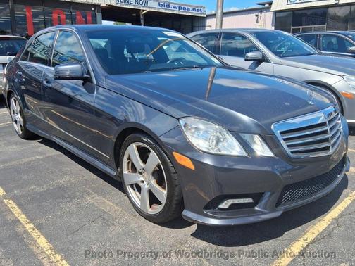Gray 2011 Mercedes-Benz E-Class 4MATIC