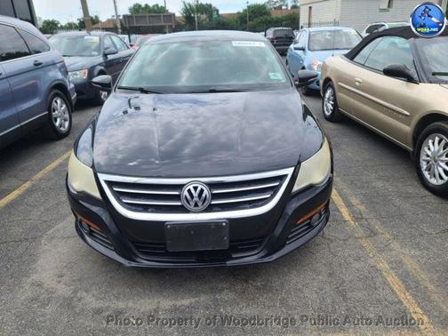 Deep Black Metallic 2010 Volkswagen CC Sport
