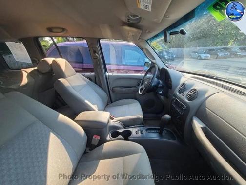 2005 Jeep Liberty Sport