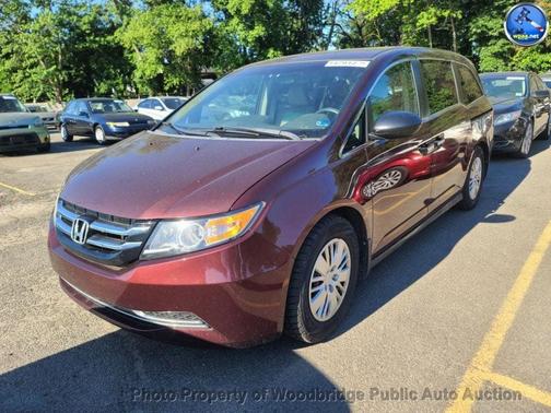 Maroon 2015 Honda Odyssey LX