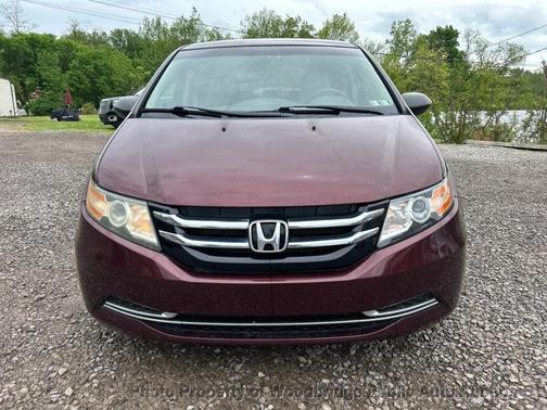 Maroon 2015 Honda Odyssey LX