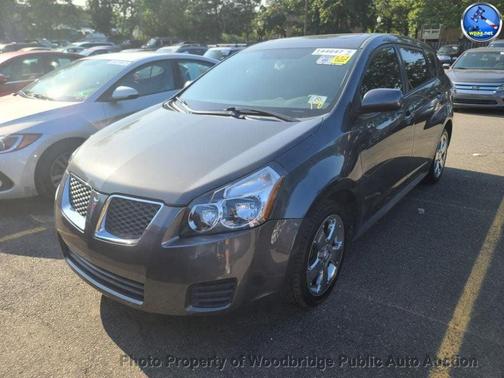 2009 Pontiac Vibe Base