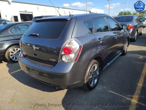 2009 Pontiac Vibe Base