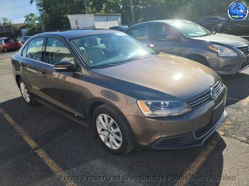 Toffee Brown Metallic 2013 Volkswagen Jetta SE