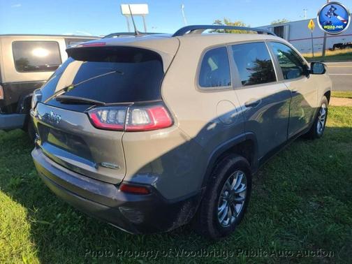 Sting-Gray Clearcoat 2022 Jeep Cherokee Latitude Lux