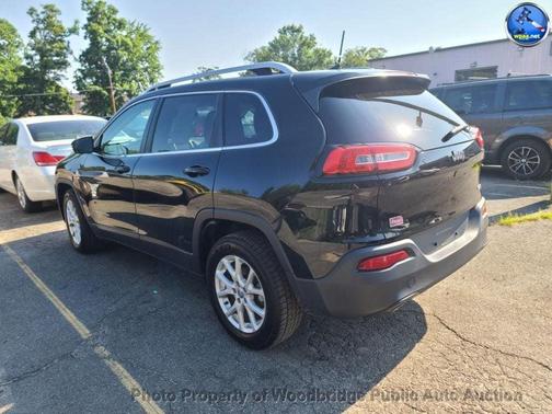 Diamond Black Crystal Pearlcoat 2017 Jeep Cherokee Latitude
