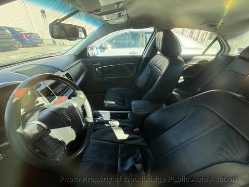 2010 Lincoln MKZ Base