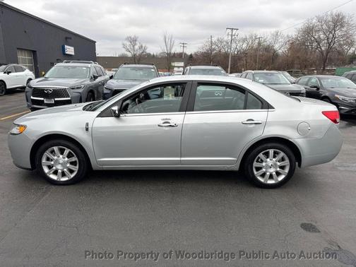 2010 Lincoln MKZ Base