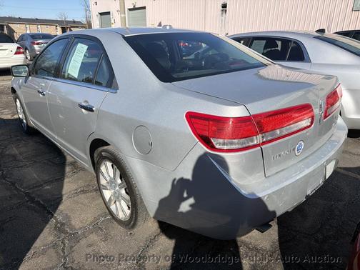 2010 Lincoln MKZ Base