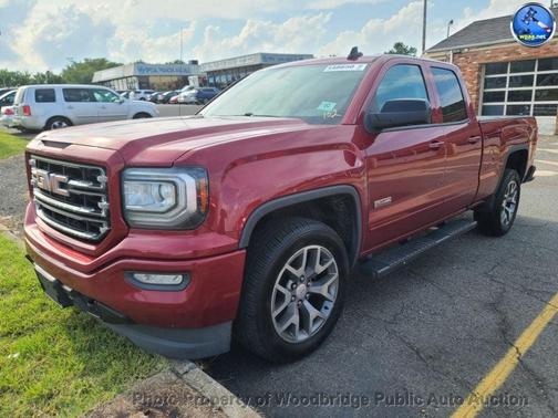 Maroon 2018 GMC Sierra 1500 SLT