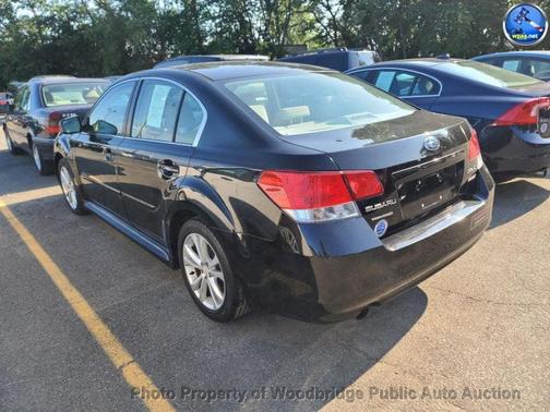 2013 Subaru Legacy Premium