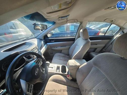 2013 Subaru Legacy Premium