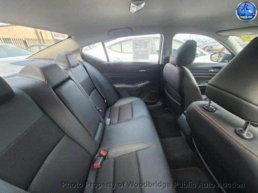 2020 Nissan Altima SR FWD
