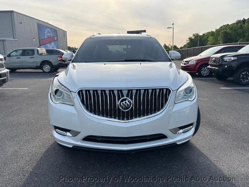 White 2017 Buick Enclave Premium